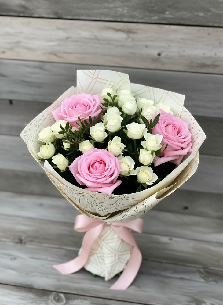 Букет цветов из: Розы в Магнитке