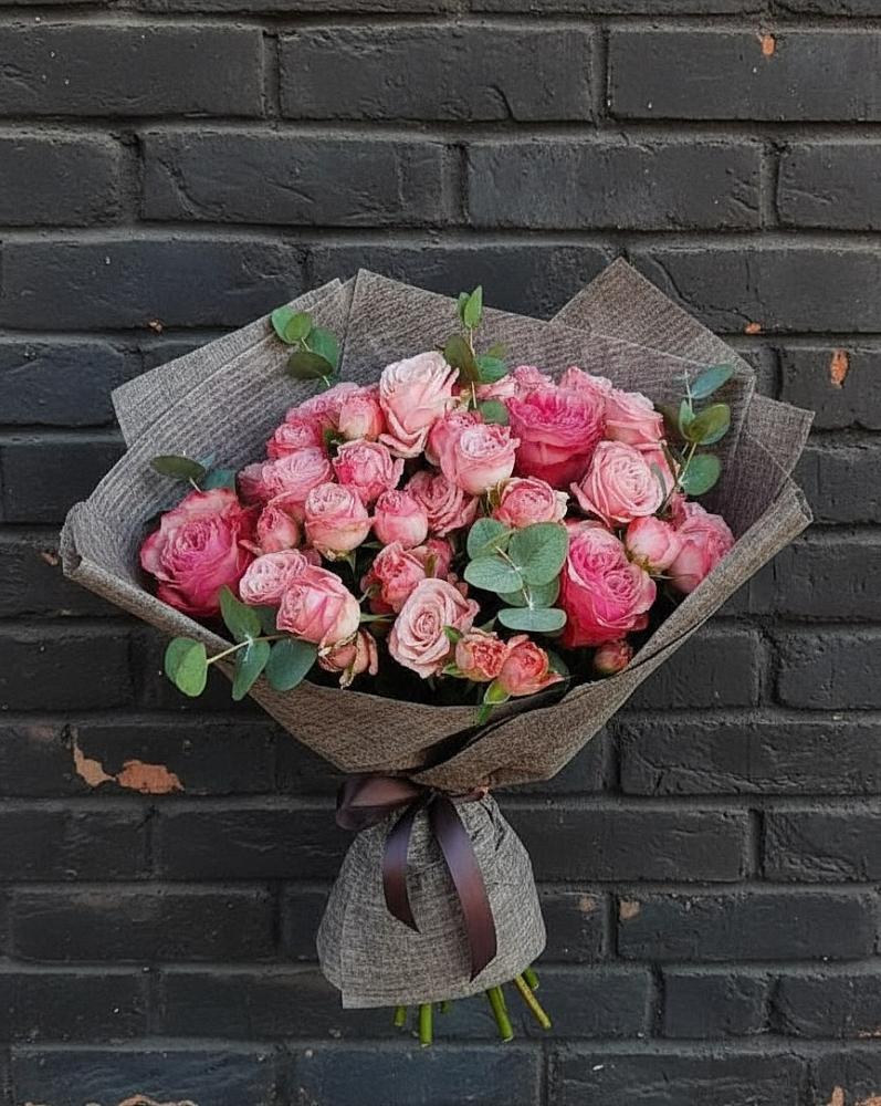 Букет цветов из: Розы в Магнитке