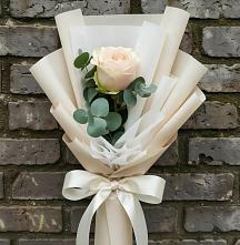 Букет цветов из:  Розы в Магнитке