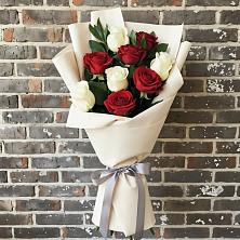 Букет цветов из:  Розы в Магнитке