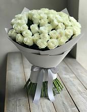 Букет 35 Белых роз в Магнитке