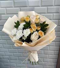 Букет цветов из:  Розы и Хризантемы в Магнитке
