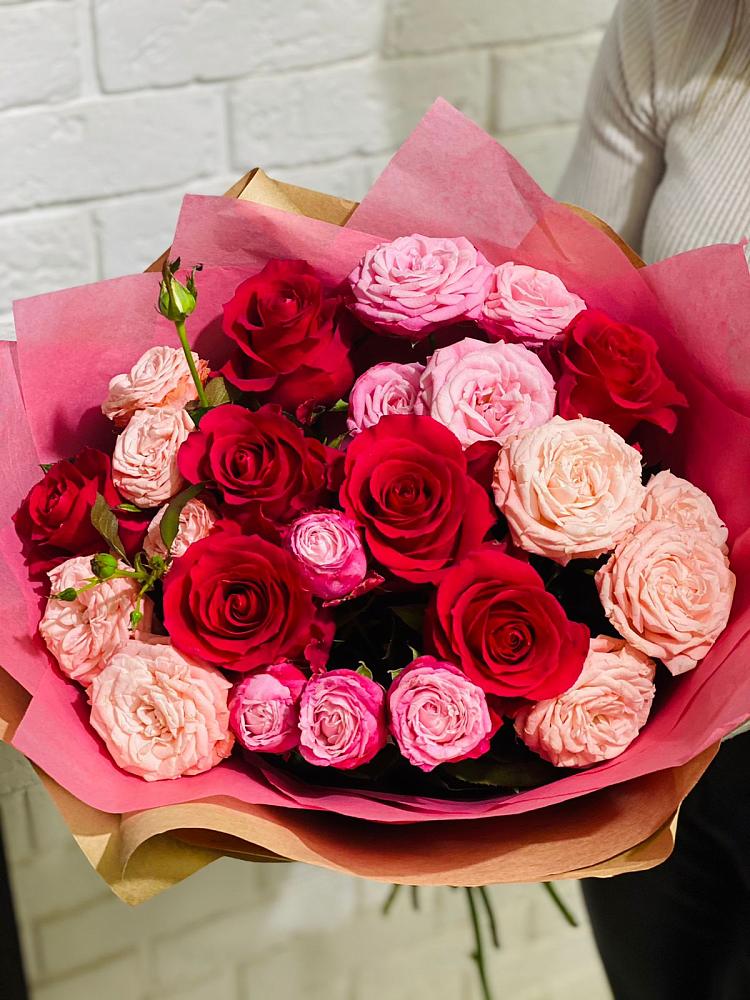 Букет цветов из: Розы в Магнитке