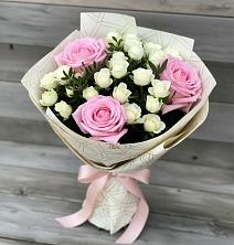 Букет цветов из:  Розы в Магнитке