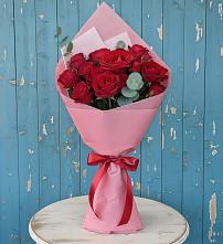 Букет цветов из:  Розы в Магнитке