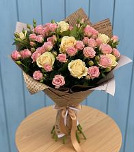 Букет цветов из:  Розы в Магнитке