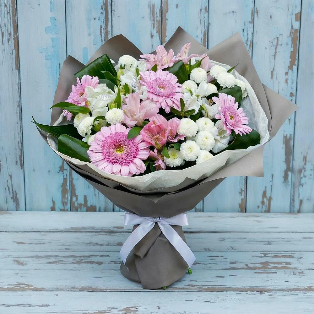 Букет цветов из: Герберы, Альстромерии и Хризантемы в Магнитке