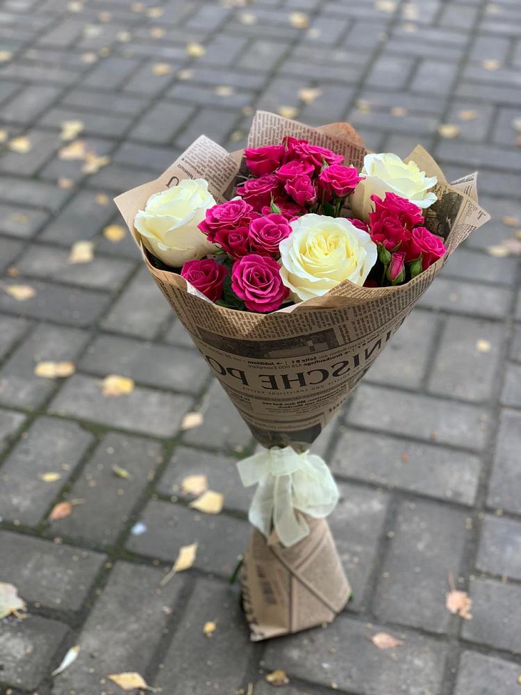 Букет цветов из: Розы в Магнитке