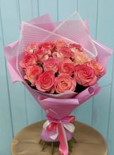 Букет 15 Розовых роз Равель в Магнитке
