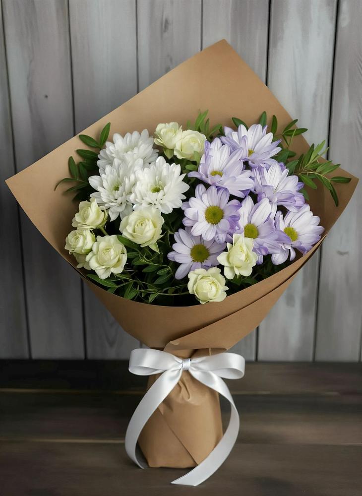 Букет цветов из: Хризантемы и Розы в Магнитке